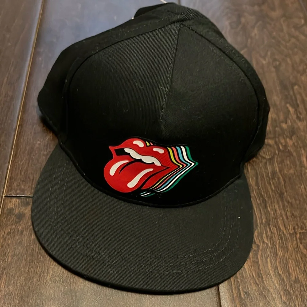 NWT Gender Neutral H and M Rolling Stones Flat Rim Hat!